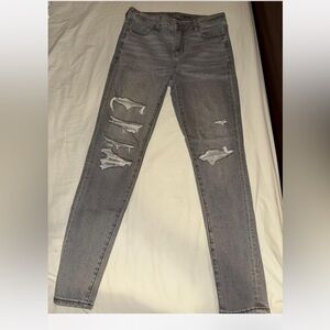 American Eagle Outfitters Gray Distressed Skinny Jeans